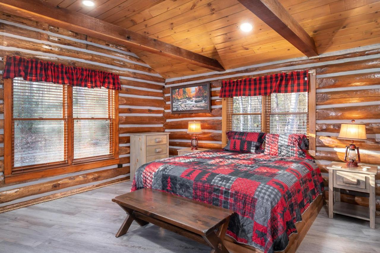 Buckhorn Hideaway By Stony Brook Cabins 蓋特林堡 外观 照片